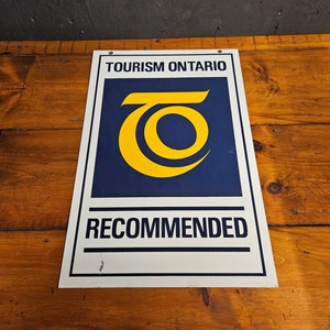 Cartello turistico Ontario anni '70...Cartello vintage appeso a due lati...Cartello di hotel, motel, resort...Cartello originale consigliato dai turisti canadesi