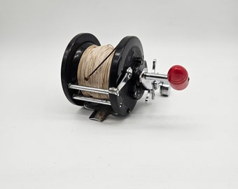 Moulinet vintage Penn Delmar 285 avec poignée blanche, état de ... - eBay Moulinet vintage Penn Delmar 285 avec poignée blanche, état de ... - eBay