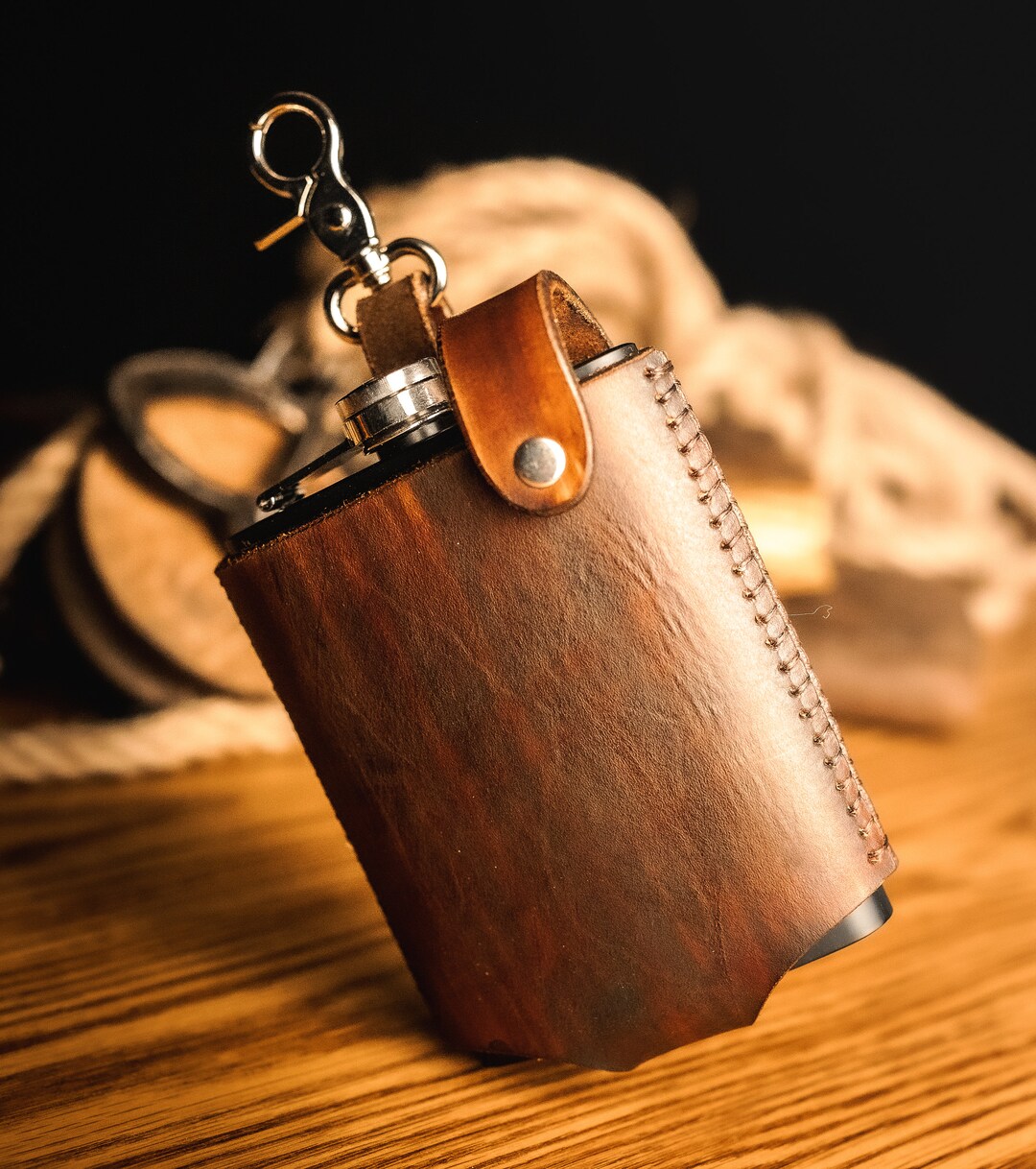 Leather Hip Flask Sheath Holder Clasp Clip Backpack Sheath Camping ...