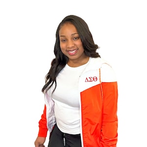 Delta-Sigma-Theta-Windbreaker