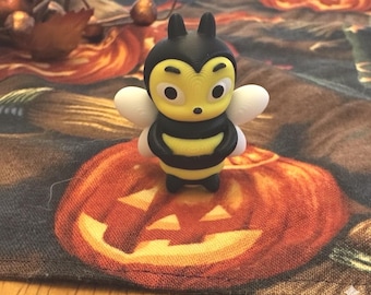 Meet Flexi Bee