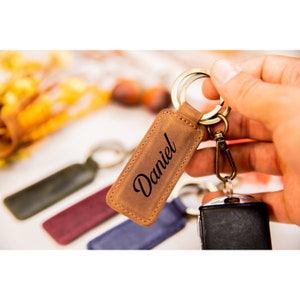 Personalized Leather Keychain, Custom Flower Name Keychain, Floral Leather Keychain, Keychain with Hook, Gifts for Her, Bridesmaid Gift