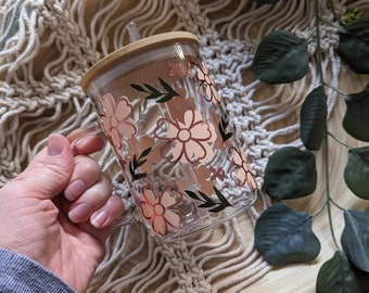 Boho cute flower 16oz glass can cup or 17oz glass mug with bamboo lid & reusable straw. Clear or frosted. Cute iced coffee cup. Iced tea