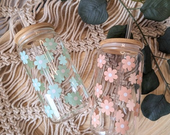 Daisy Fields 16oz glass can cup or 17oz glass mug with bamboo lid and reusable plastic straw. Coffee cup. Girly cup. Cute iced coffee cup.