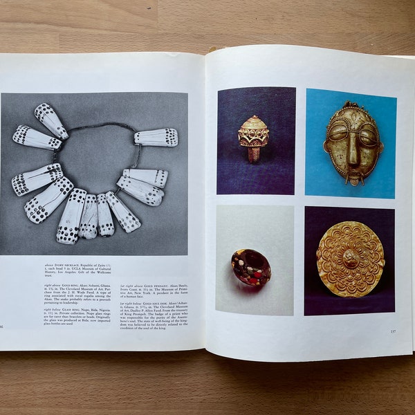 African Textiles and Decorative Arts by Roy Sieber, Museum of Modern Art NY (1974)