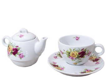 Porcelain Individual Teapot Set with Cup and Saucer