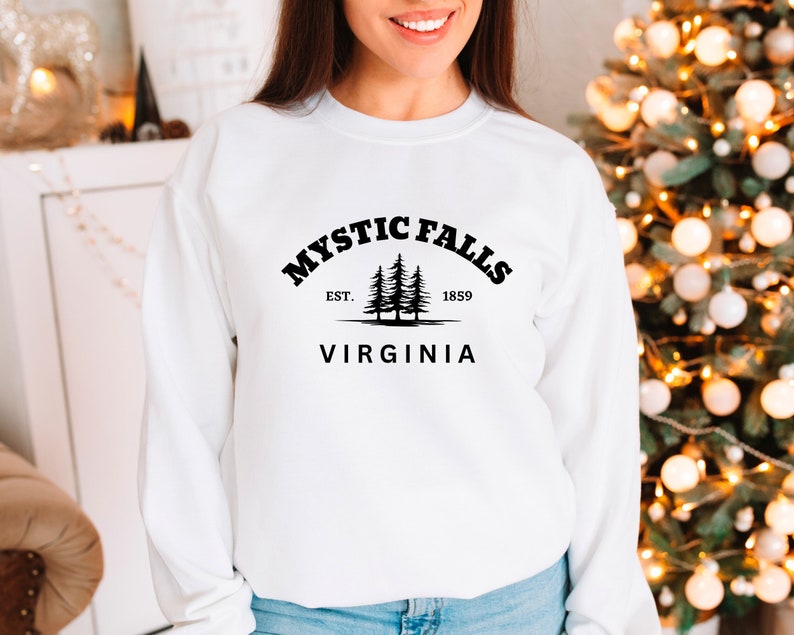 Mystic Falls Sweatshirt, Herbst Sweatshirt, Vampire Diares, Virginia Rundhalsausschnitt, Mystic Falls Shirt, trendiges Sweatshirt, Muttertagsgeschenk Bild 5