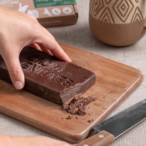 Cacao cerimoniale – Blocco di cacao puro dell'Amazzonia peruviana, cioccolato da bere e uso rituale