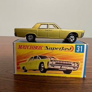 Matchbox Superfast 31 Lime Green Lincoln Continental with Box