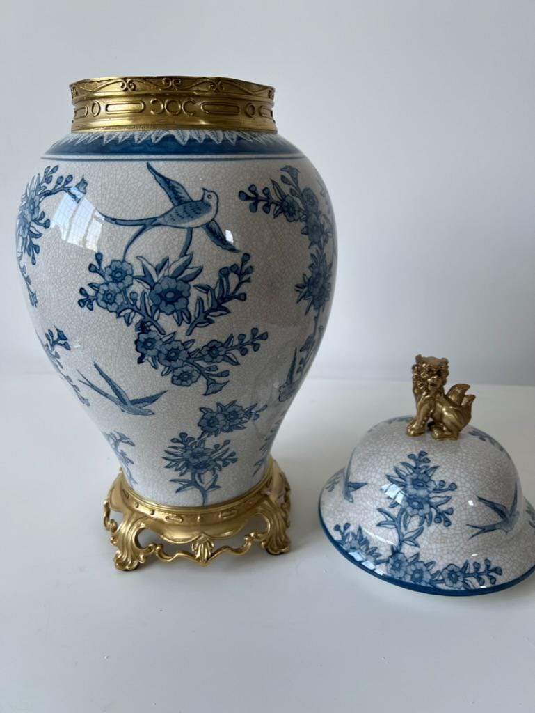 青と白の生姜壺：花と鳥のモチーフ、真鍮製の狛犬蓋 - Etsy 日本