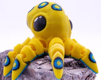 Adorable articulated Blue Ringed Octopus Fidget Toy - Perfect for Stress Relief and Focus