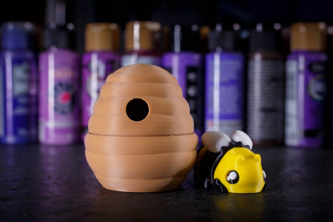 3D Printed Bee Hive Storage Container With a Flexi Fidget Bee Figure ...