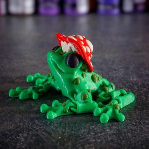 3D printed articulated mushroom frog figure-flexi fidget sensory toy for adhd- the perfect desk companion and gift