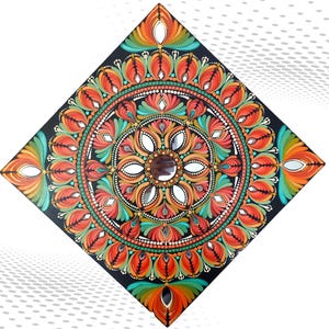 Handgemaakt mandala-stippelkunstschilderij op 18" vierkant mdf-bord - kleurrijk muurdecor, boho-huisaccent, uniek cadeau