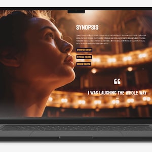 Puede incluir: Un ordenador portátil que muestra un sitio web con la cara de una mujer y el texto "SYNOPSIS" y "I WAS LAUGHING THE WHOLE WAY".