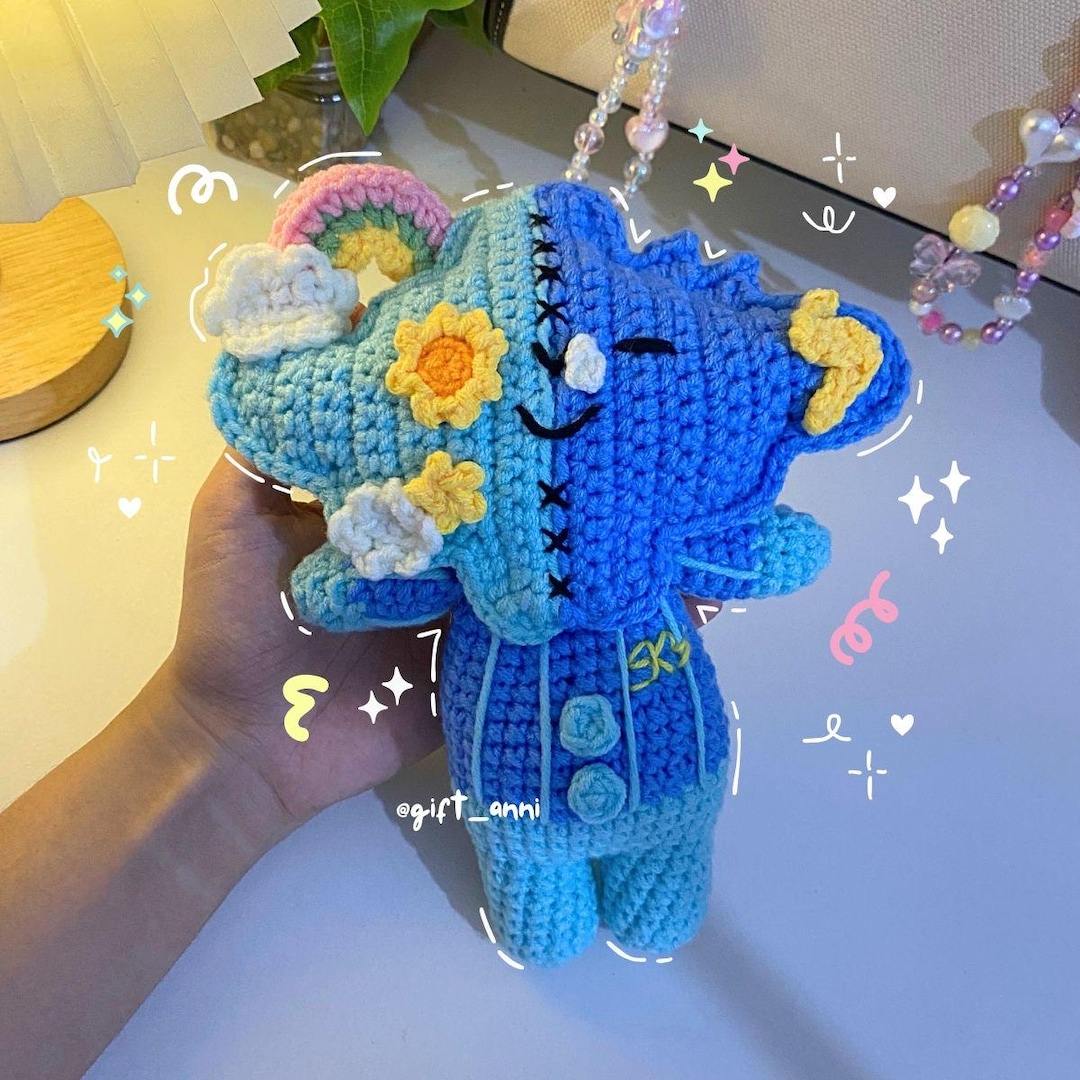 Smyle GMM Mascot Keychain: Crochet Handmade GMMTV Amigurumi