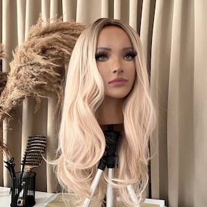 26 &quot;zweifarbige blonde lange gewellte synthetische Ombre Haarperücke