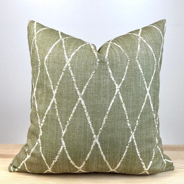 Light Green Pillow Cover 20x20, Green Throw Pillow Cover, Green Geometric Euro Sham Cover, Linen Cushion Cover 22x22, Modern Sofa Pillow