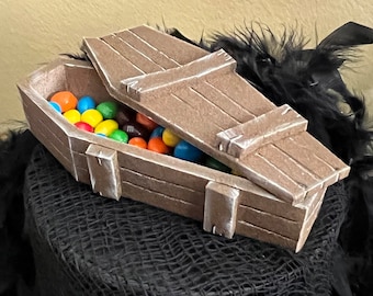 Wooden Coffin Low Poly Paper Model Template, halloween, paper craft