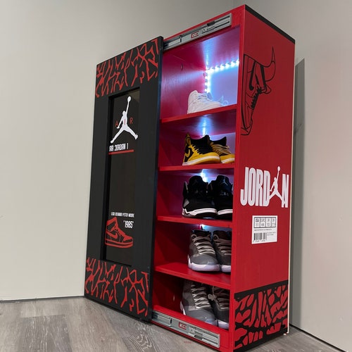 shoe locker jordans