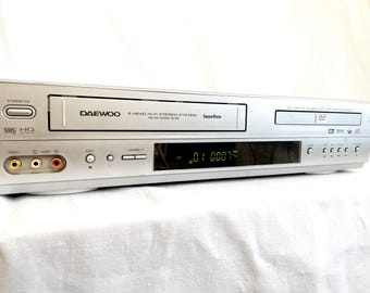 DAEWOO SD-7400 combo VHS-DVD