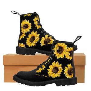 Uitwerpselen Woud Pacifische eilanden Flower ankle boots - Etsy België