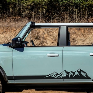 Autocollants en vinyle à bandes graphiques sur les bas de caisse pour Ford Bronco 2021-2024