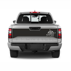 Premium achterklepstickers voor Nissan Frontier 2022-2025 – aangepaste vinylstickers, eenvoudig te installeren, weerbestendig en duurzaam ontwerp!