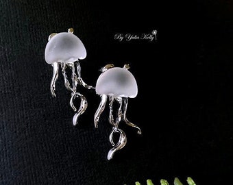 Boho Silver Earrings, Silver Jellyfish Earrings, Vintage Earrings, Antique Jellyfish Earrings, Crystal Earrings, Crystal Jellyfish Earrings