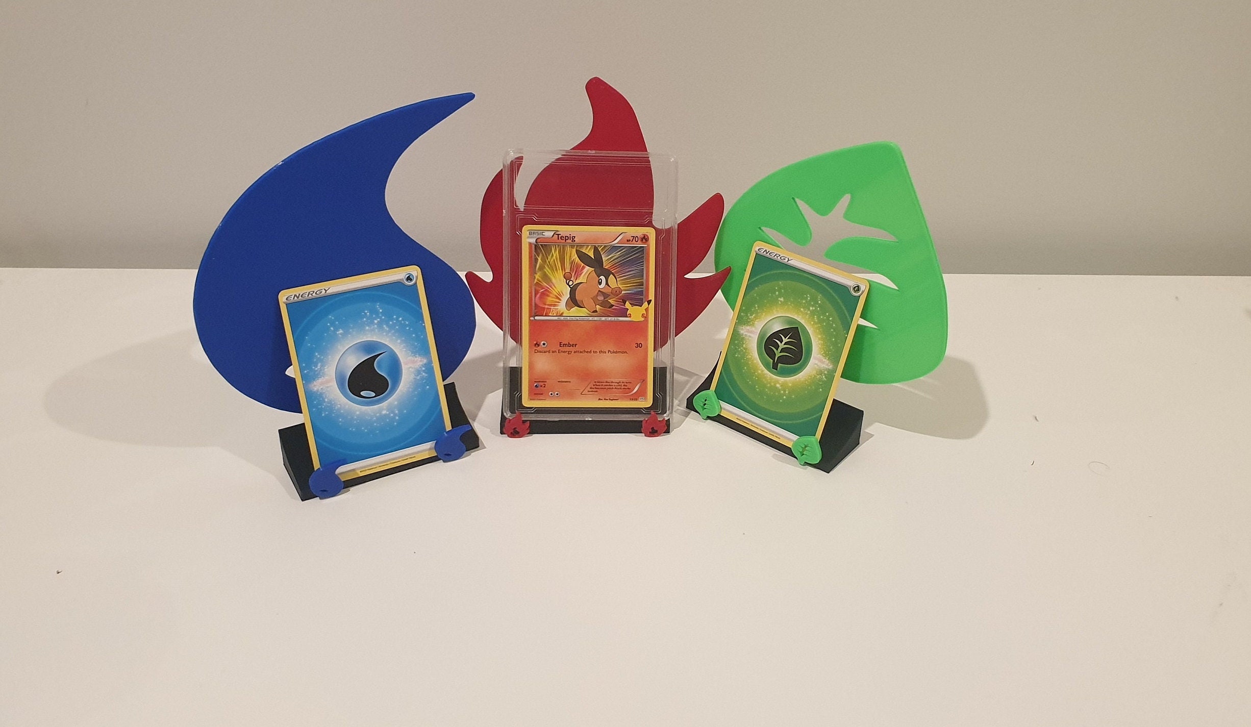 Toploader Card Stand - Etsy