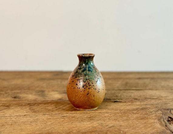 Vintage Blue Woods Vase Made In Japan Vintage Blue Woods Vase Made In Japan
