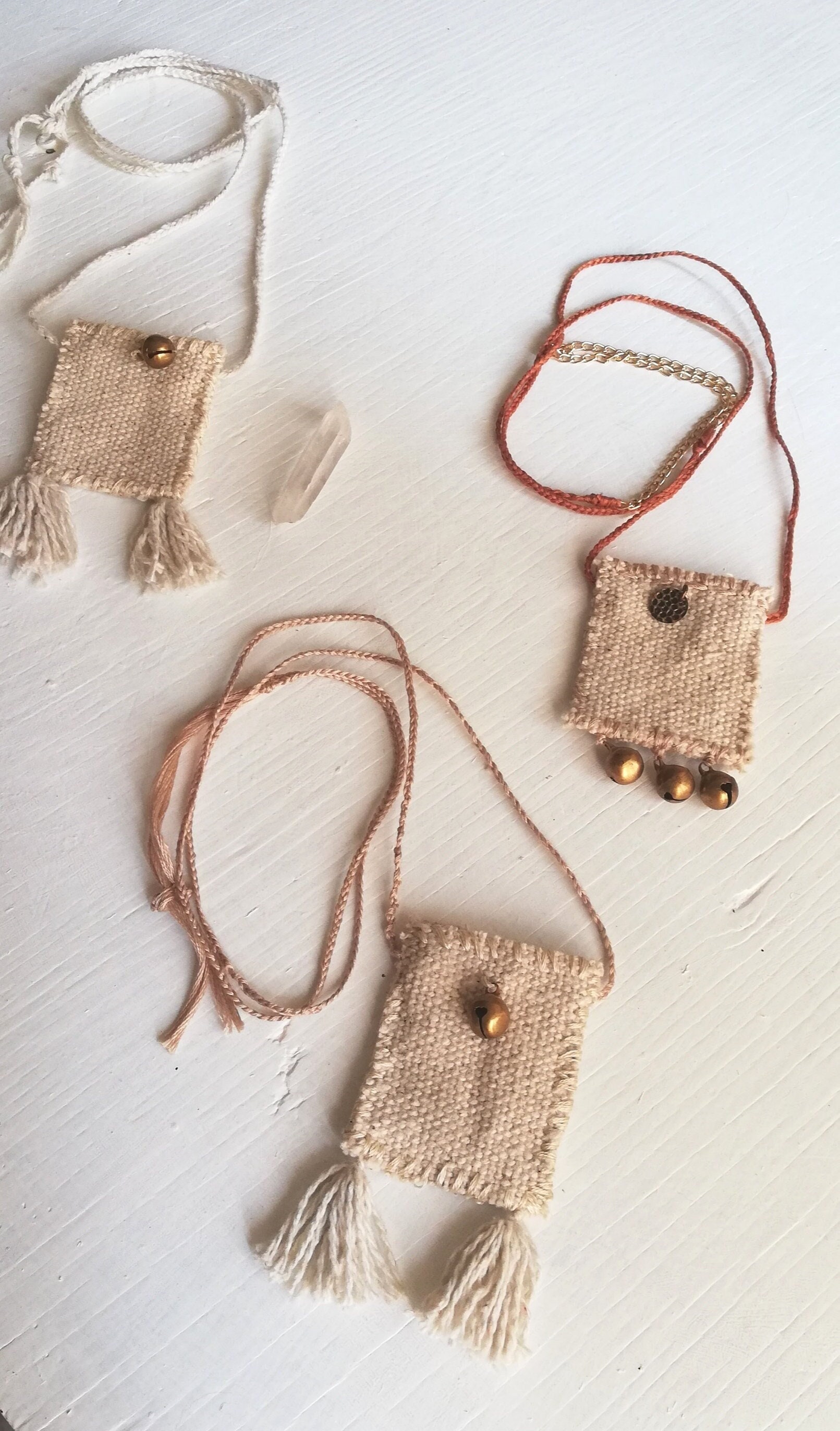 Leather Pouch Mini, Leather Medicine Bag Necklace, Small Pouch to Hold  Healing Crystals, Native American Inspired, Talisman Pouch Pendant 