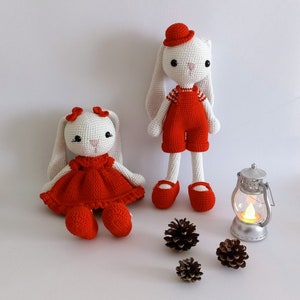 Häkeln Sie Kaninchenspielzeug, personalisiertes Amigurumi-Babyspielzeug, Babypartygeschenkkorb, kundenspezifische lange Ohrhäschen, handgemachtes Kindergeschenk