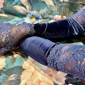 Koningsblauwe fluwelen vingerloze handschoenen