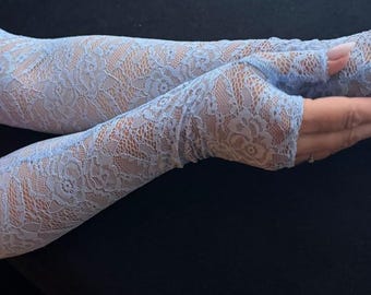 Luvas de ópera sem dedos em renda floral azul-acinzentada | Aquecedores de braço vintage para casamento