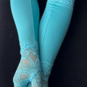 Aqua blue Lace Fingerless Gloves