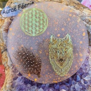 Aufladeplatte mit Wellen- und Wolfskopfmotiv, inklusive Kristallheilung, Kristalle, Reinigung, Wohlbefinden