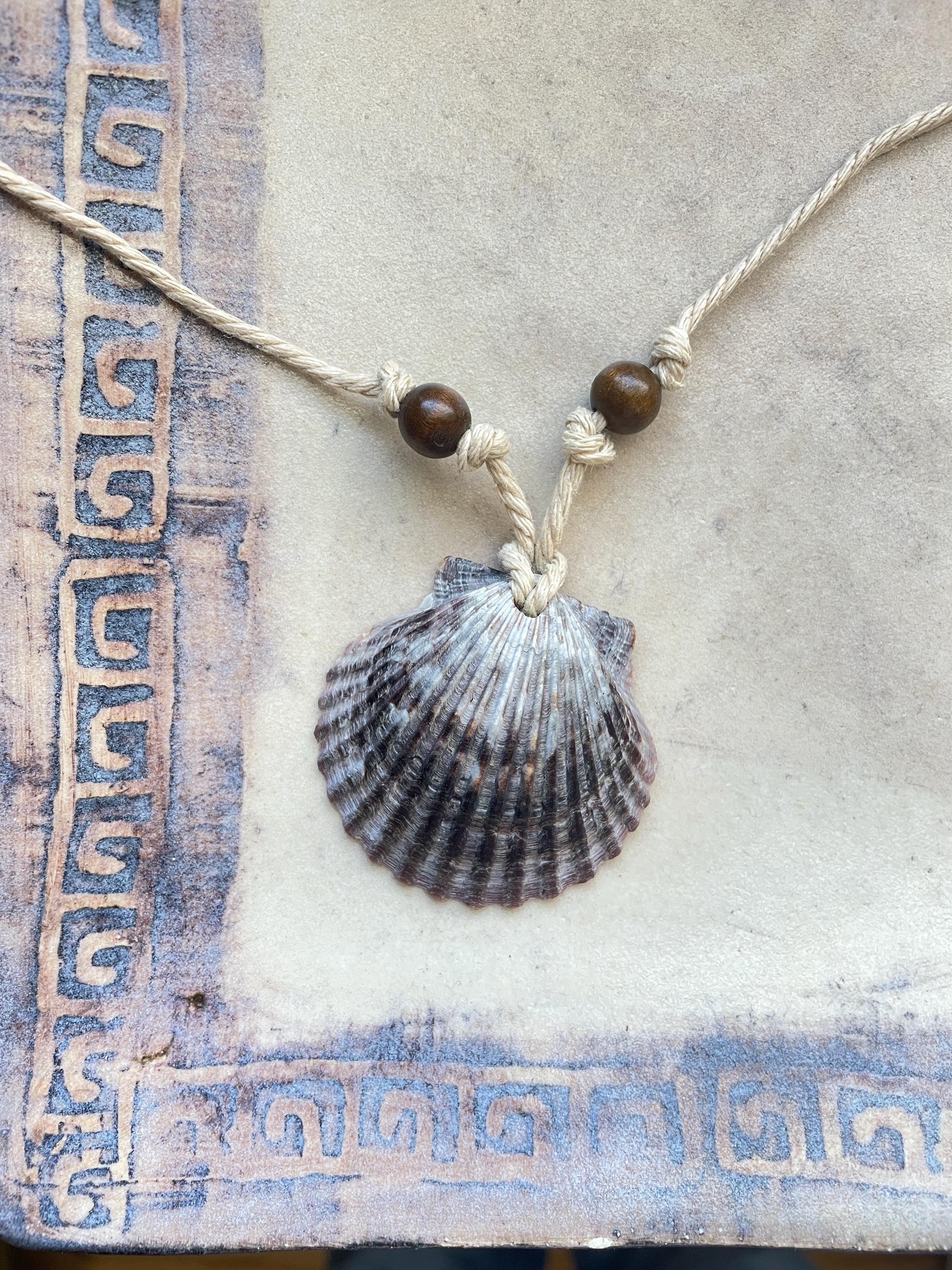 Collecting Seashells Necklace main image 1