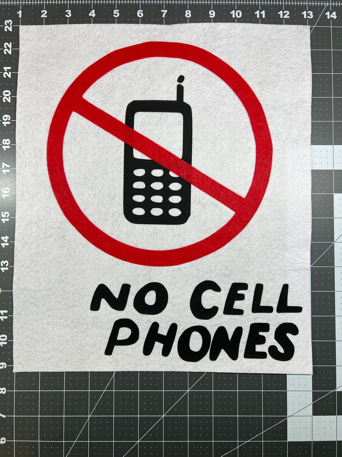 Lukes Diner No Cell Phones Felt Sign - Etsy
