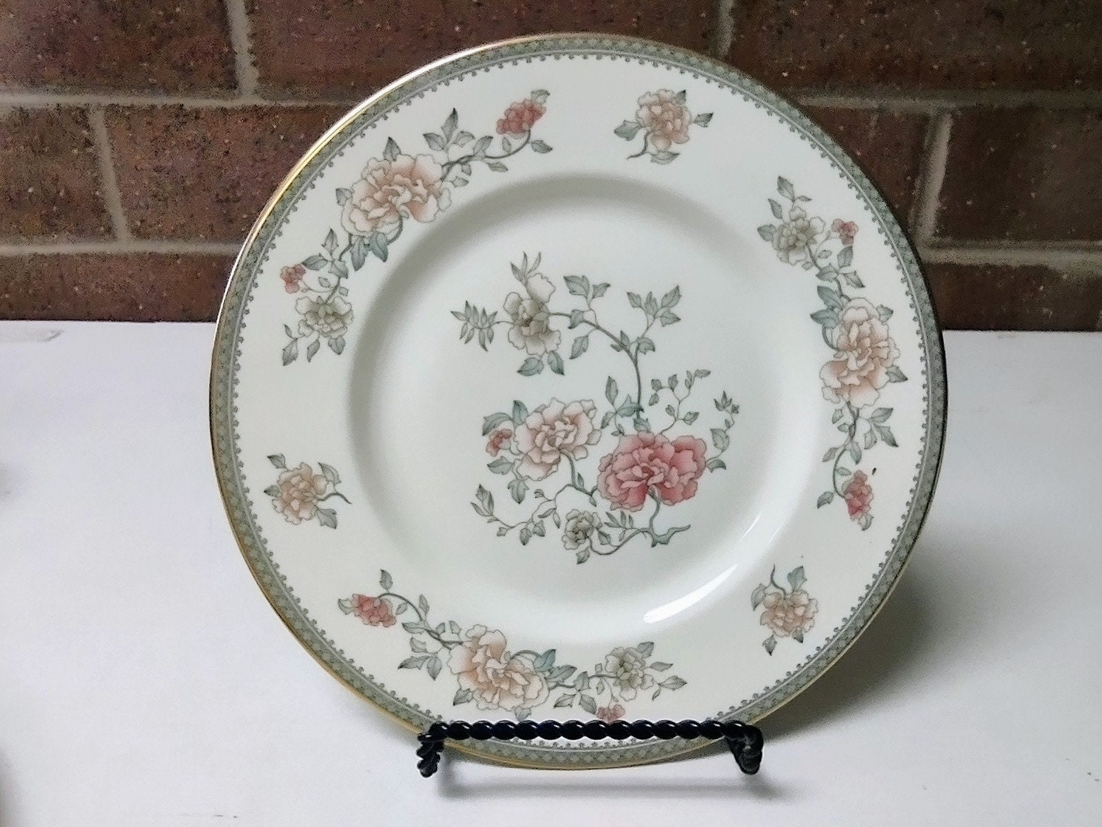 Royal Doulton Minton Jasmine China Set 7piece Place Setting Made in