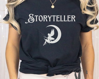 T curto feericamente da luva do contador de histórias | Presente para escritores | autor camiseta | Camiseta do escritor | Presente do Autor | Escrita de fantasia | Presente de escritor