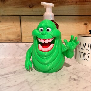 ハロウィンをテーマにした、ゴーストバスターズをモチーフにしたスライマー型ソープホルダー（バス＆ボディワークスのソープ用）