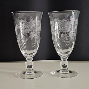 Heisey Rose SET OF 2 Fluted Etched Rose Iced Tea Beverage Glasses 1940s Stemware 6.75&quot;