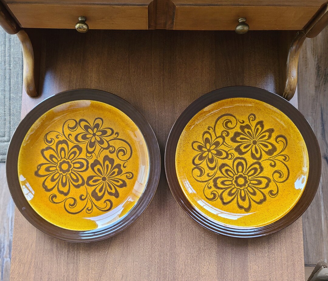 Vintage Decostone by Andre Pouche Set of 2 Gold Brown Speckled Floral