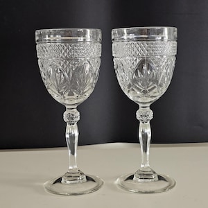 Cristal d&#39;Arques Durand Antique Clear Knob Stem SET OF 2 Crystal Water Goblets Wine Glasses 8&quot; 1970s