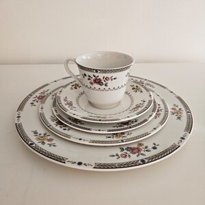 美品】英国製ロイヤルドルトン☆キングスウッド☆C/S 6客
