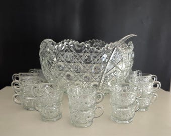 LE Smith Hobstar Daisy Button Punch Bowl Set with 18 Cups, Ladle