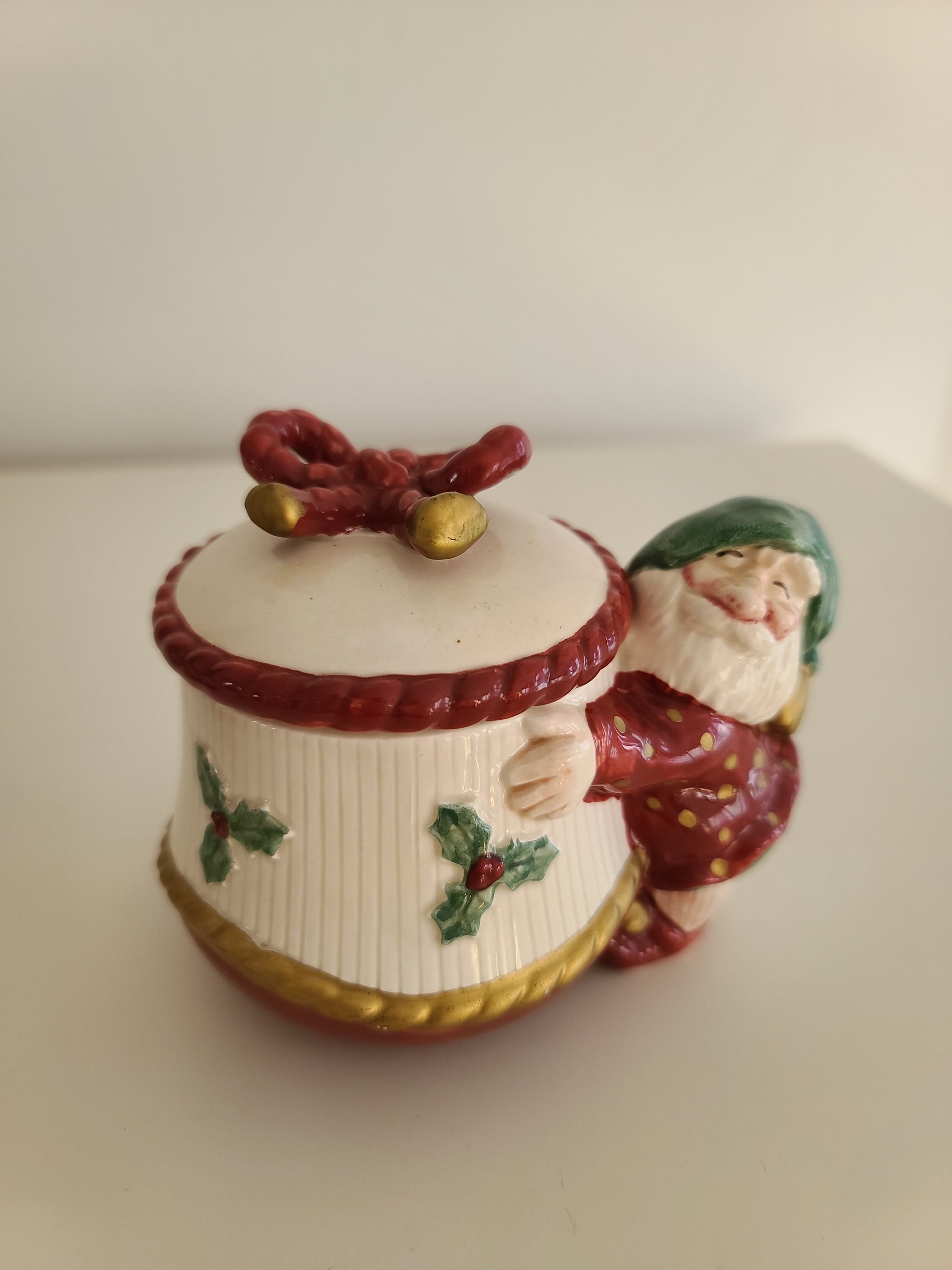 Vintage 1989 Fitz and Floyd Old World Elves Christmas Cream and Sugar