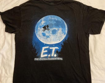 E.T. The Extra-Terrestrial T-Shirt • Vintage Movie Tee • Size Large • Retro Film Shirt