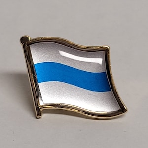 New Russian flag lapel pin